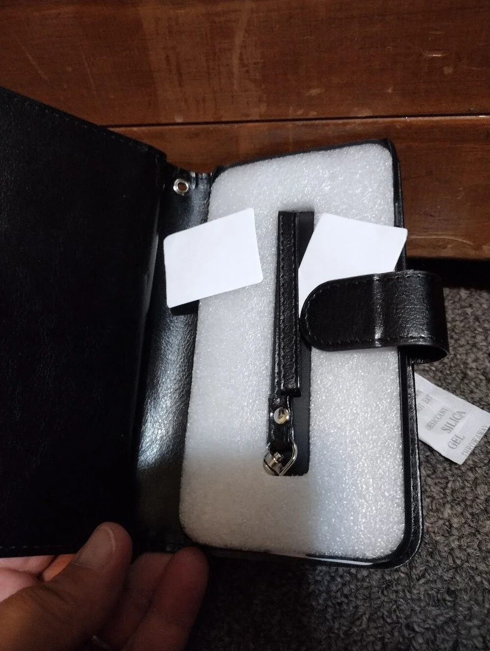 Apple iPhone 6 Or 6S Or Similar Phone Black Wallet 5.5